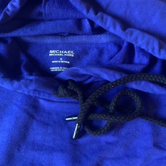 COPY - Michael Kors sweater Small - Picture 2 of 3